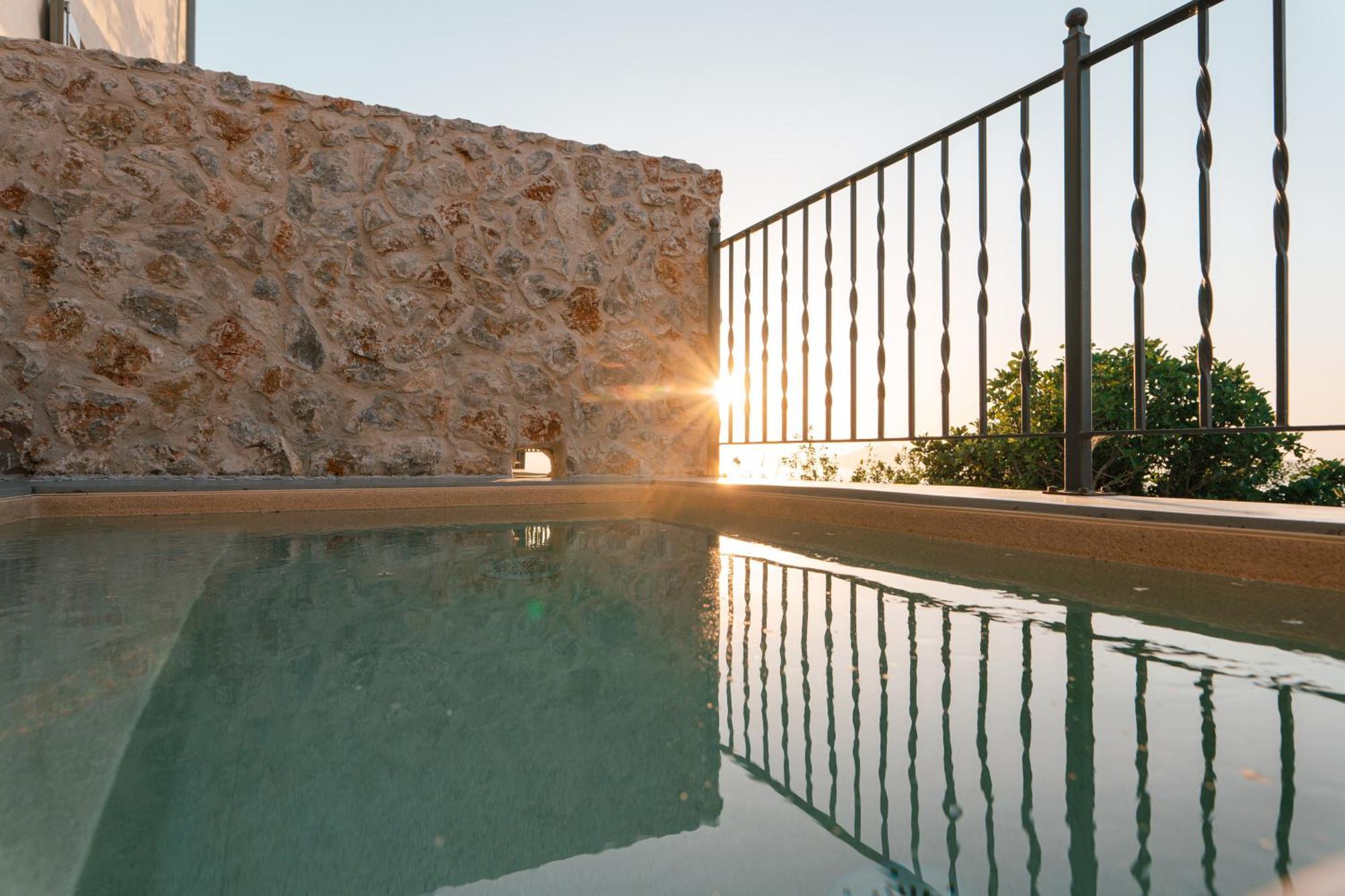Villa Rosa - Luxury With Panoramic Views *