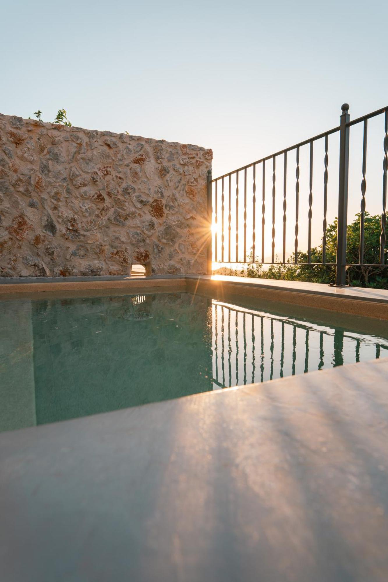 Rosa - Luxury With Panoramic Views *