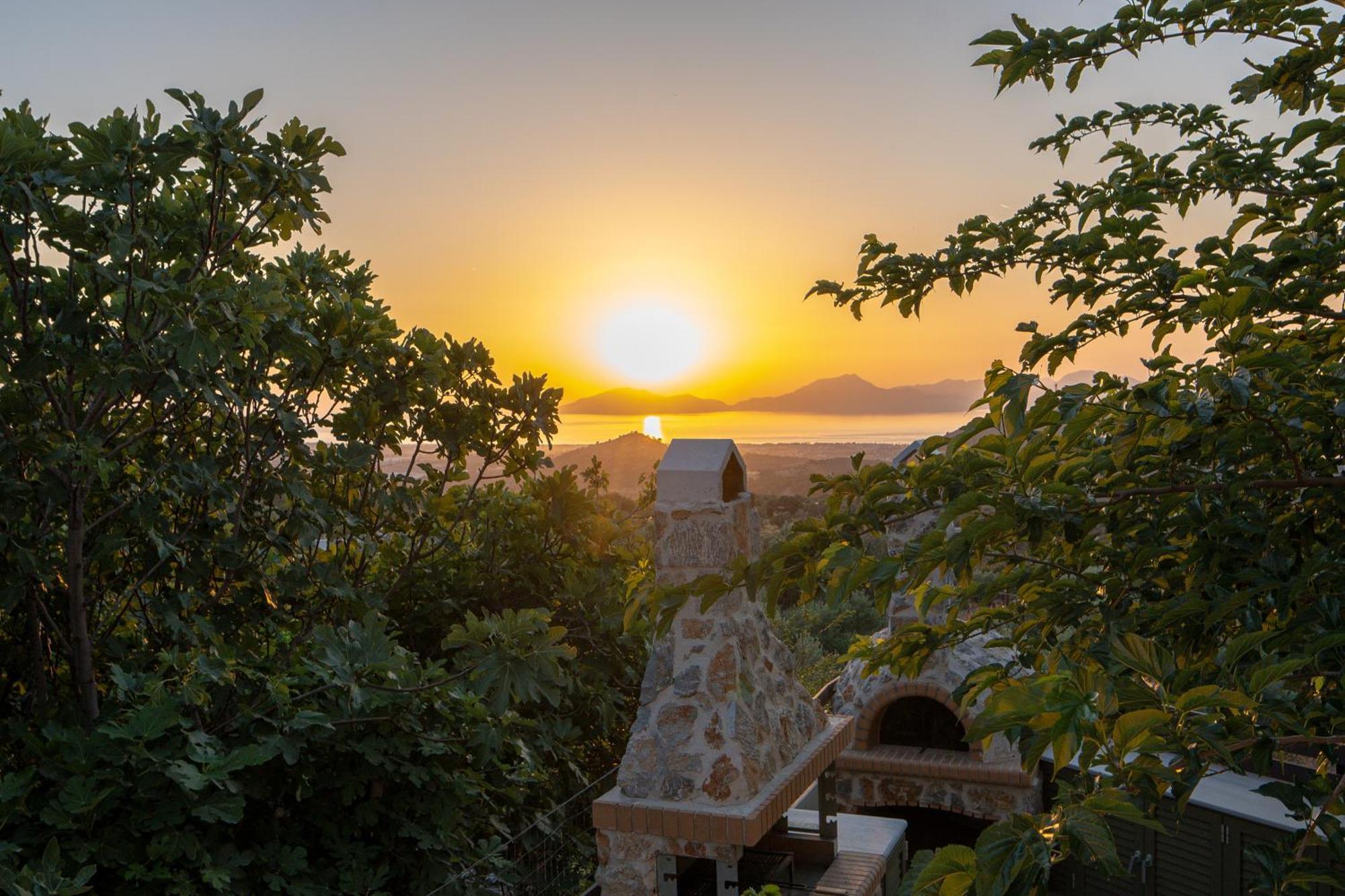 Villa Rosa - Luxury With Panoramic Views