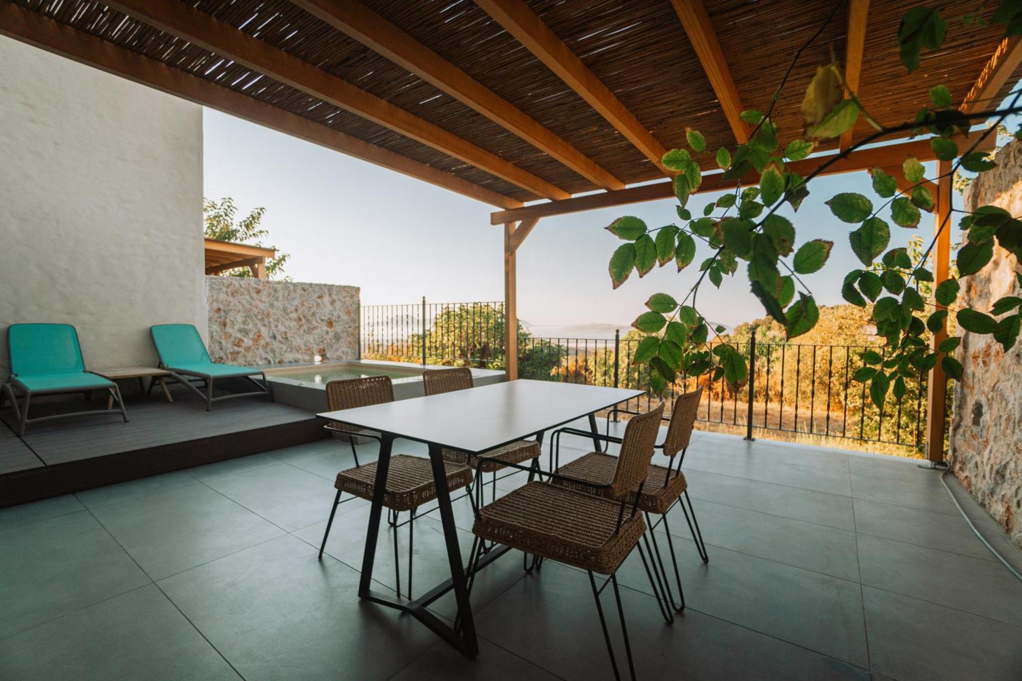 Rosa - Luxury With Panoramic Views Villa