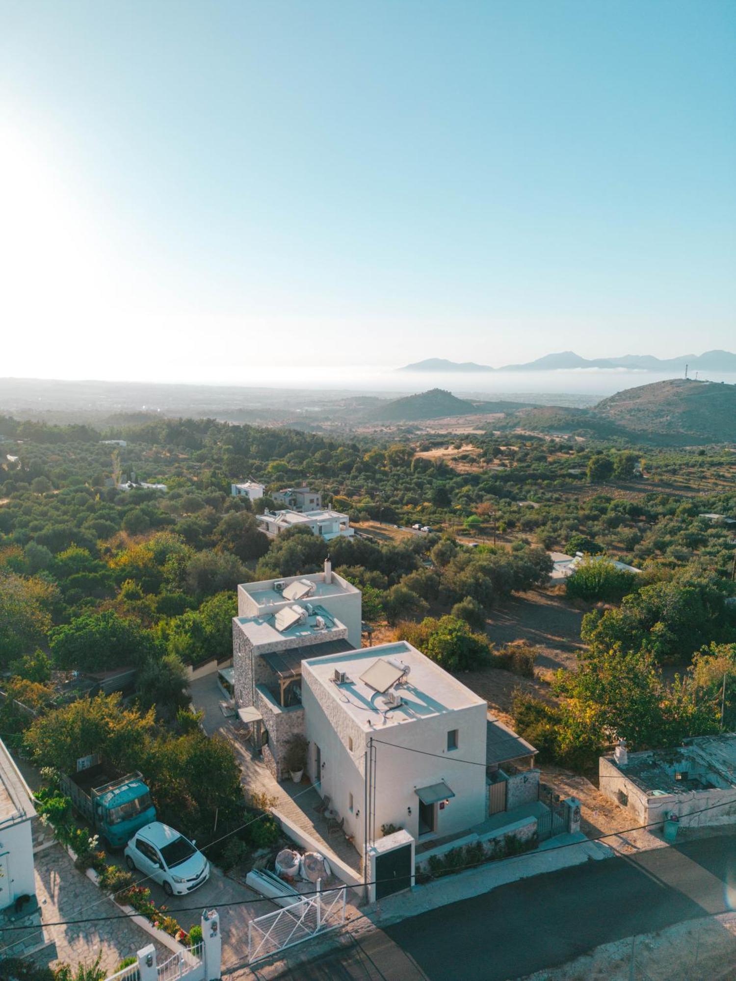 Rosa - Luxury With Panoramic Views Lagoudi Zia